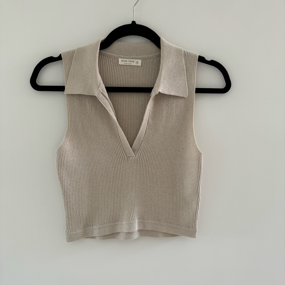 Cropped Collared Knit Top in Beige